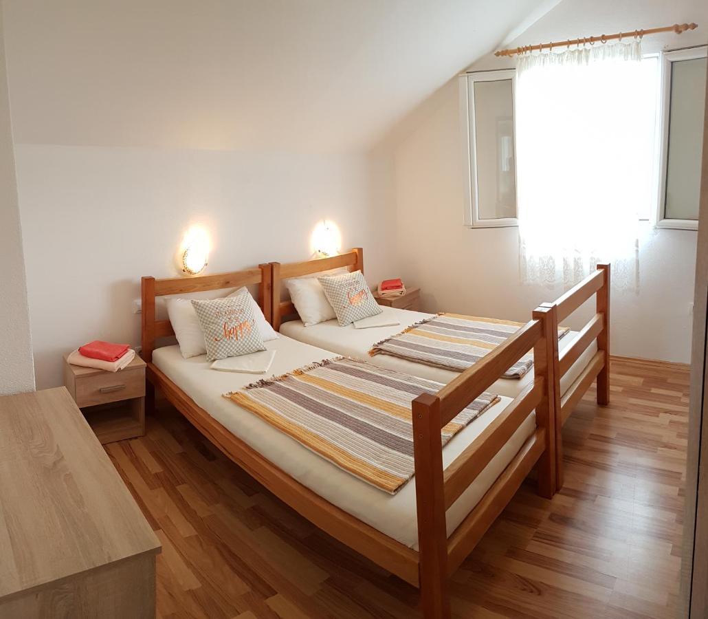 Apartman Vojaline ミルナ エクステリア 写真